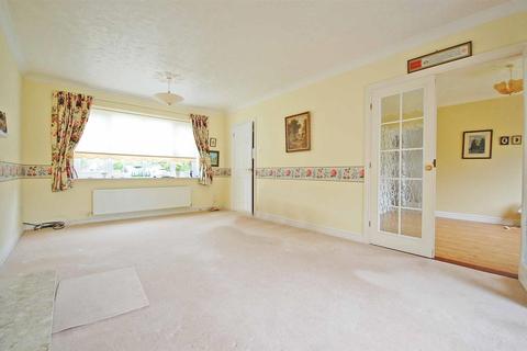 1 Pintail Crescent, Great Notley, Braintree, CM77 7WR
