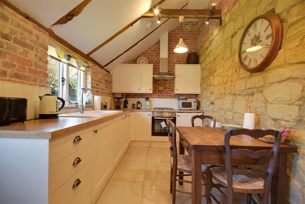 Kitchen / breakfast room