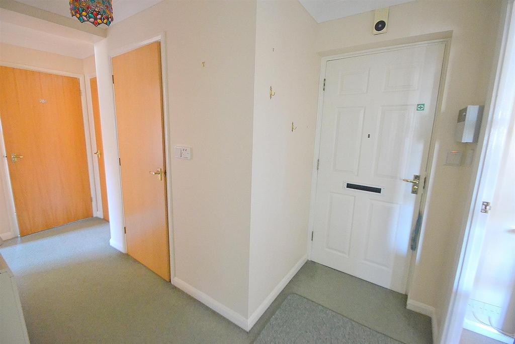 18 southdownhallnew.jpg