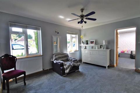 4 New Road, Meopham, Gravesend, DA13 0LS