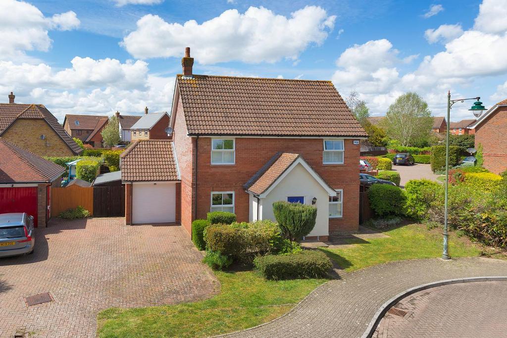 Pippin Way, Kings Hill, ME19 4FQ 3 bed detached house £570,000
