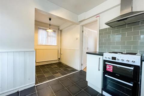 23 Batchley Road, Redditch, B97 6HX