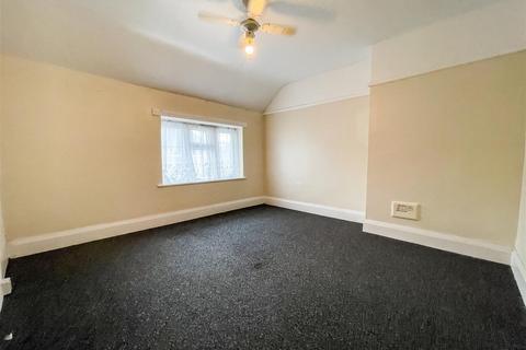 23 Batchley Road, Redditch, B97 6HX