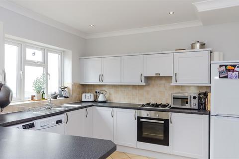 51 Hull Road, Withernsea, HU19 2DY