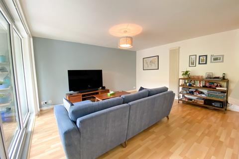 2 bedroom flat to rent, East Pilton Farm Rigg, Crewe Toll, Edinburgh, EH5