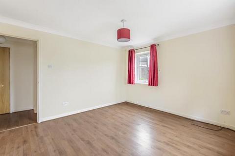 2 bedroom apartment to rent, High Wycombe,  Buckinghamshire,  HP13