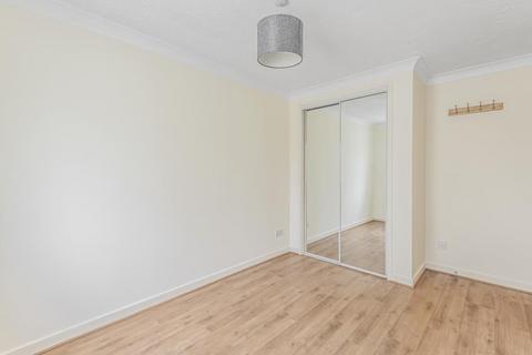 2 bedroom apartment to rent, High Wycombe,  Buckinghamshire,  HP13