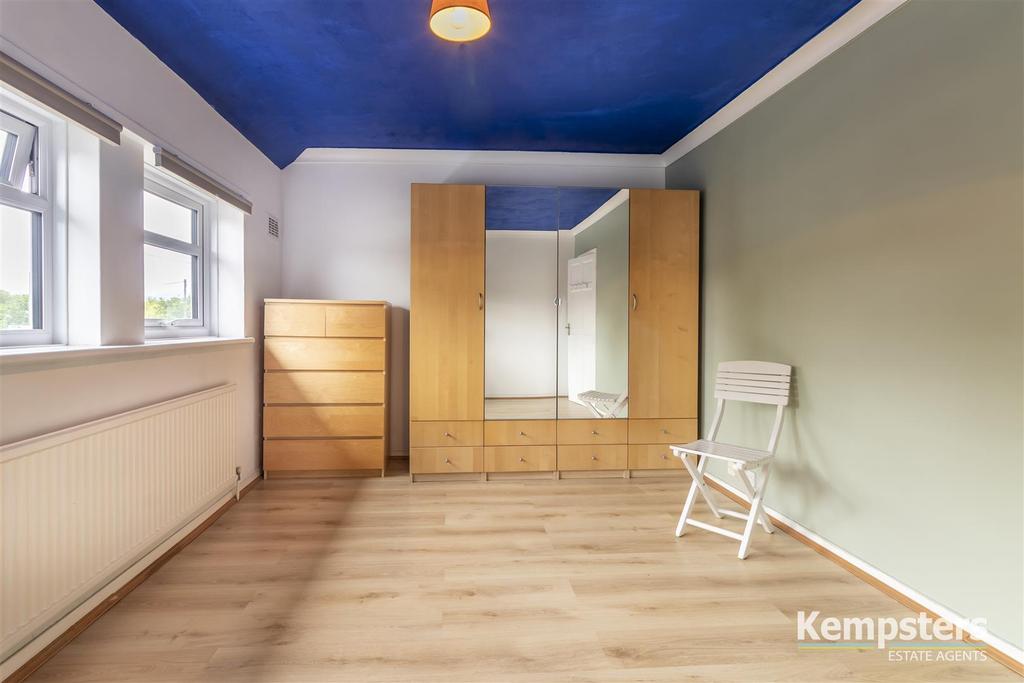 Bedroom 1 2nd.jpg
