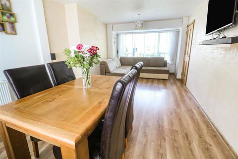 118 Ram Gorse, Harlow, CM20 1QA