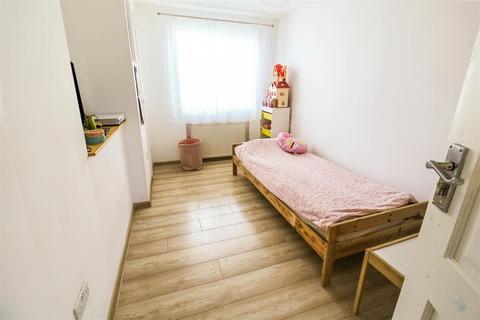 118 Ram Gorse, Harlow, CM20 1QA
