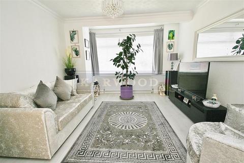 3 bedroom semi-detached house for sale, Hayes