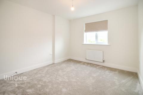 6 Bluebrook Avenue, Hambleton, Poulton-le-fylde, FY6 9FG
