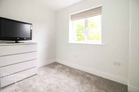6 Bluebrook Avenue, Hambleton, Poulton-le-fylde, FY6 9FG