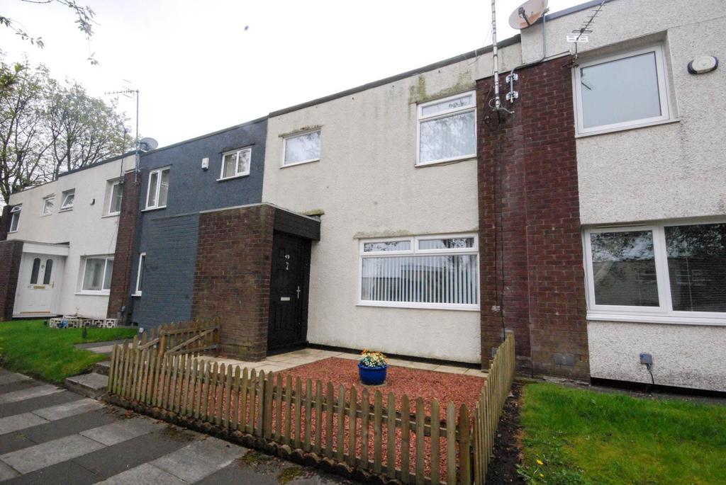 Milton Square, Gateshead 3 bed terraced house £85,000