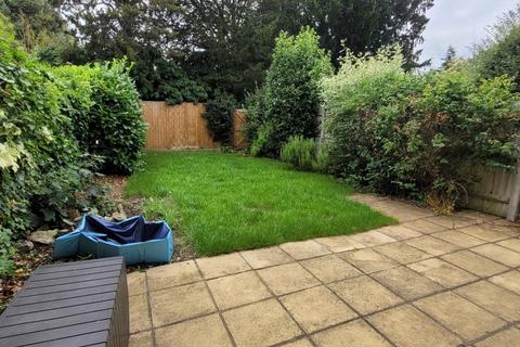 undefined, Thames Ditton,  Surrey,  KT7