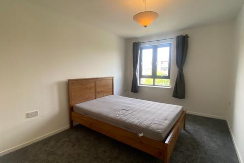 2 bedroom flat to rent, Harvesters Place, Edinburgh, EH14