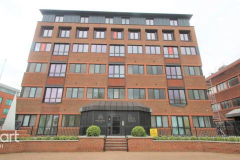 1 bedroom apartment to rent, Bath Road, Slough