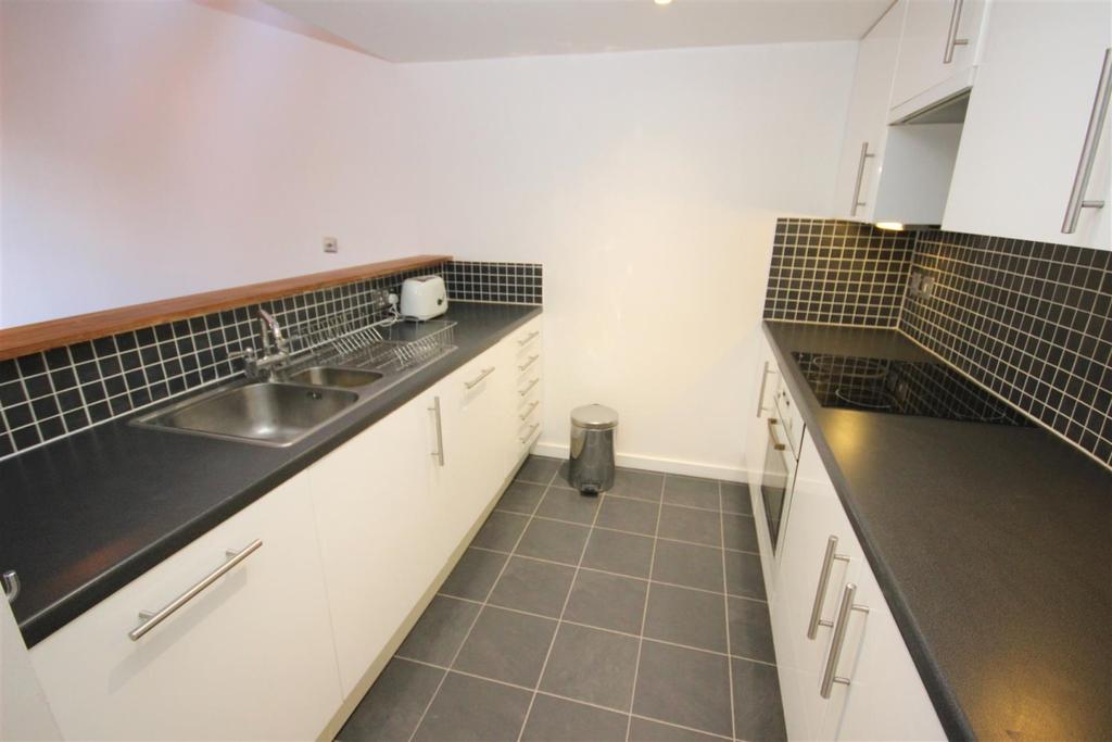 Kitchen (Large)