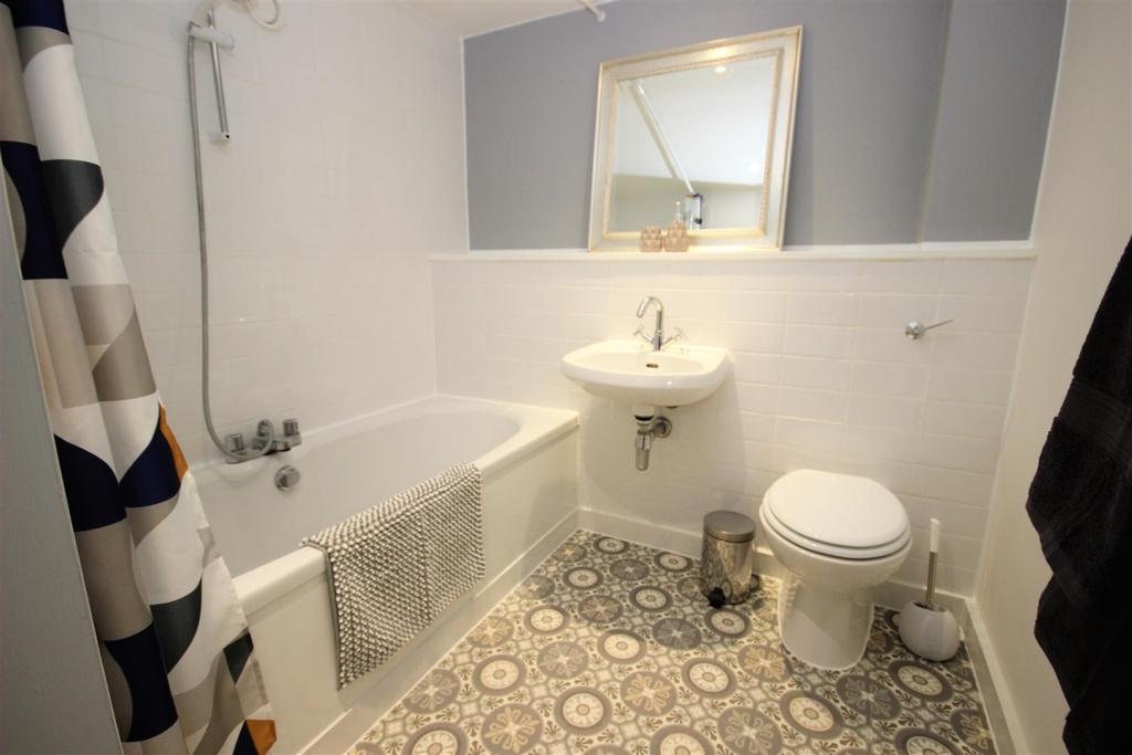En suite (Large)