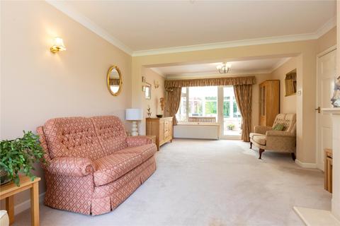 110 Barkham Ride, Finchampstead, Wokingham, RG40 4EN