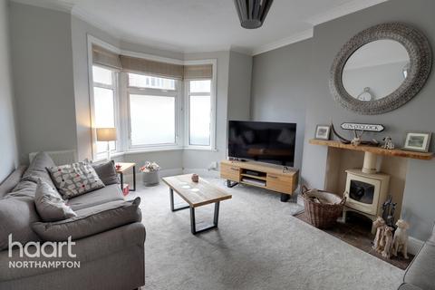 17 Broadway, Northampton, NN1 4SF