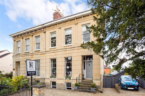 33 Leckhampton Road, Cheltenham, GL53 0BD