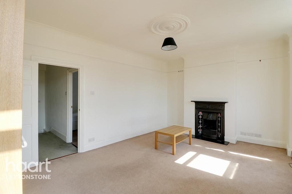 Drayton Road, Leytonstone 2 bed apartment £400,000