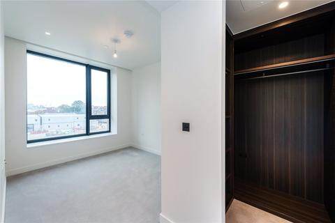 1 bedroom flat to rent, Wood Crescent, London