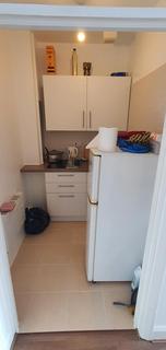 1 bedroom flat to rent, Abbey Road,  Ilford, IG2