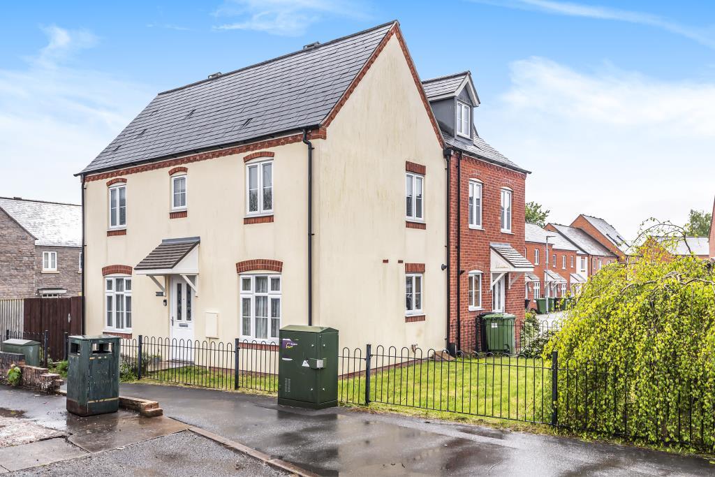 Kington, Herefordshire, HR5 3 bed end of terrace house £200,000