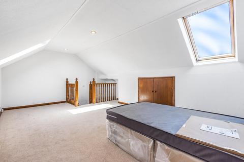 13a Stanton Road, London, SW20 8RL