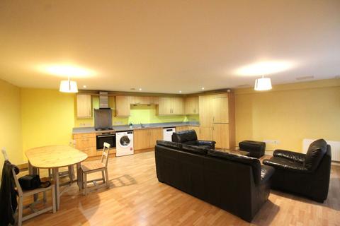 2 bedroom apartment to rent, Flat 45, The Atrium, Waterfront Plaza,