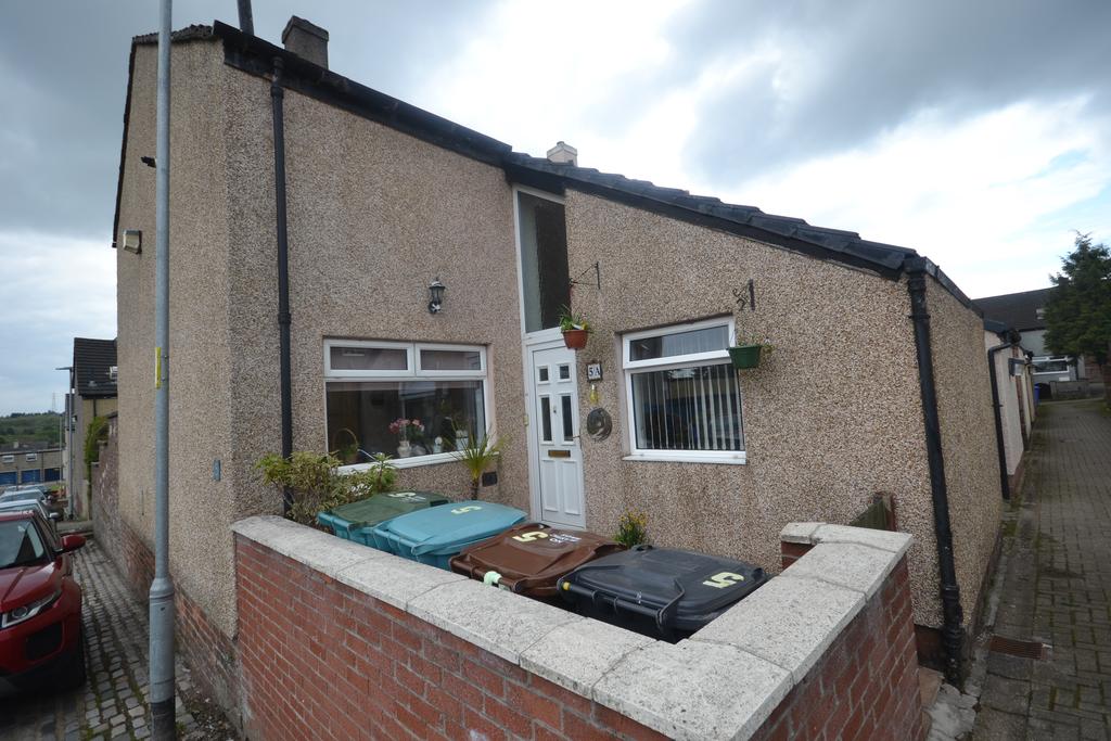 5a Lochlea Road, Cumbernauld G67 3 bed end of terrace house £89,500