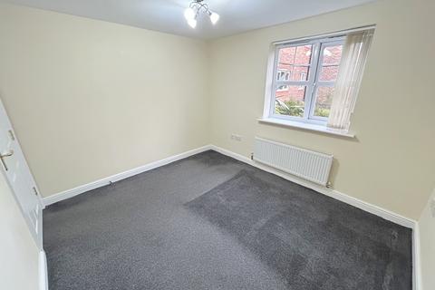 2 bedroom apartment to rent, Farnworth, Farnworth BL4