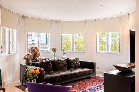 3 bedroom penthouse for sale, Manor House, Marylebone, London, NW1
