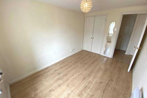 2 bedroom flat to rent, Academy Court, Borehamwood