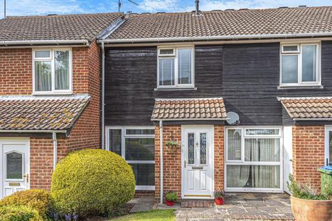 2 Drake Close, Horsham, RH12 5UB