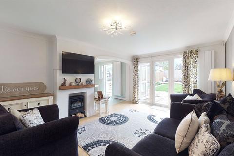 14 Beeleigh Cross, Basildon, SS14 2RN