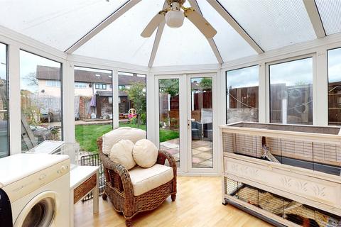 14 Beeleigh Cross, Basildon, SS14 2RN