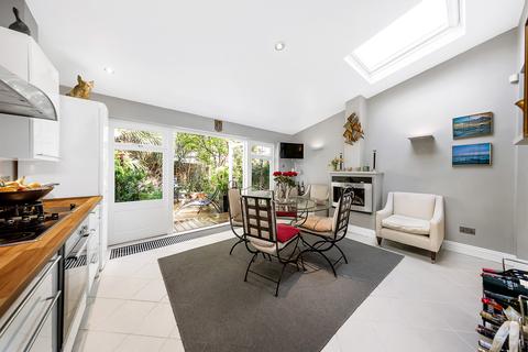 24 Silverton Road, London, W6 9NY