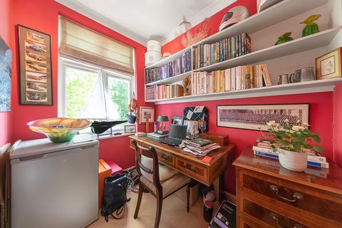 24 Silverton Road, London, W6 9NY