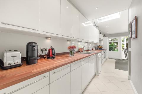 24 Silverton Road, London, W6 9NY