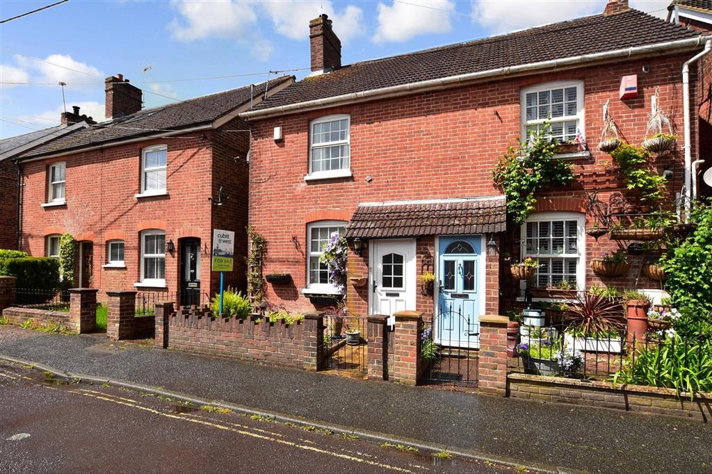 Malthouse Road, Southgate, Crawley, West Sussex 2 bed semidetached