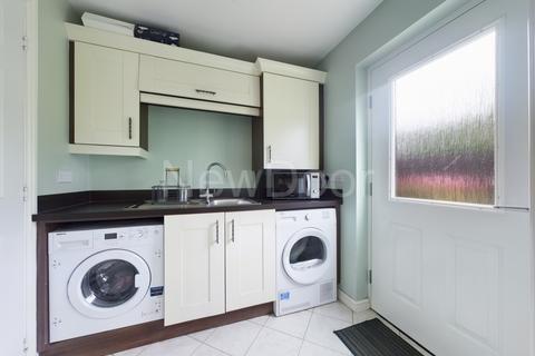 3 Gatehead Crescent, Bishopton, PA7 5QP