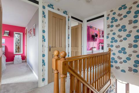 68 Stoneyflatts, South Queensferry, EH30 9XU