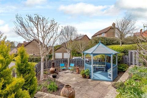 2 Benson Close, Marlborough, SN8 1UW