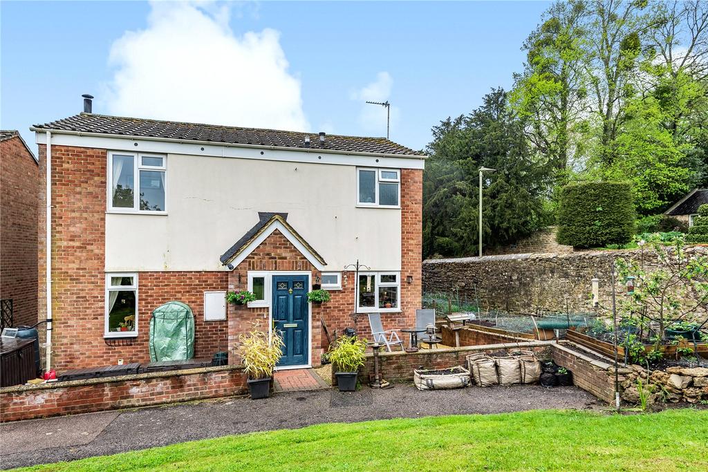 Faringdon, SN7 3 bed detached house £300,000