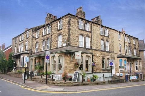 Flat 4, Towering House Cheltenham Mount, Harrogate, HG1 1DW