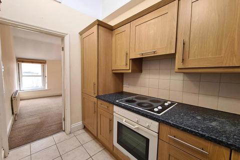 Flat 4, Towering House Cheltenham Mount, Harrogate, HG1 1DW