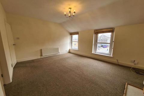 Flat 4, Towering House Cheltenham Mount, Harrogate, HG1 1DW